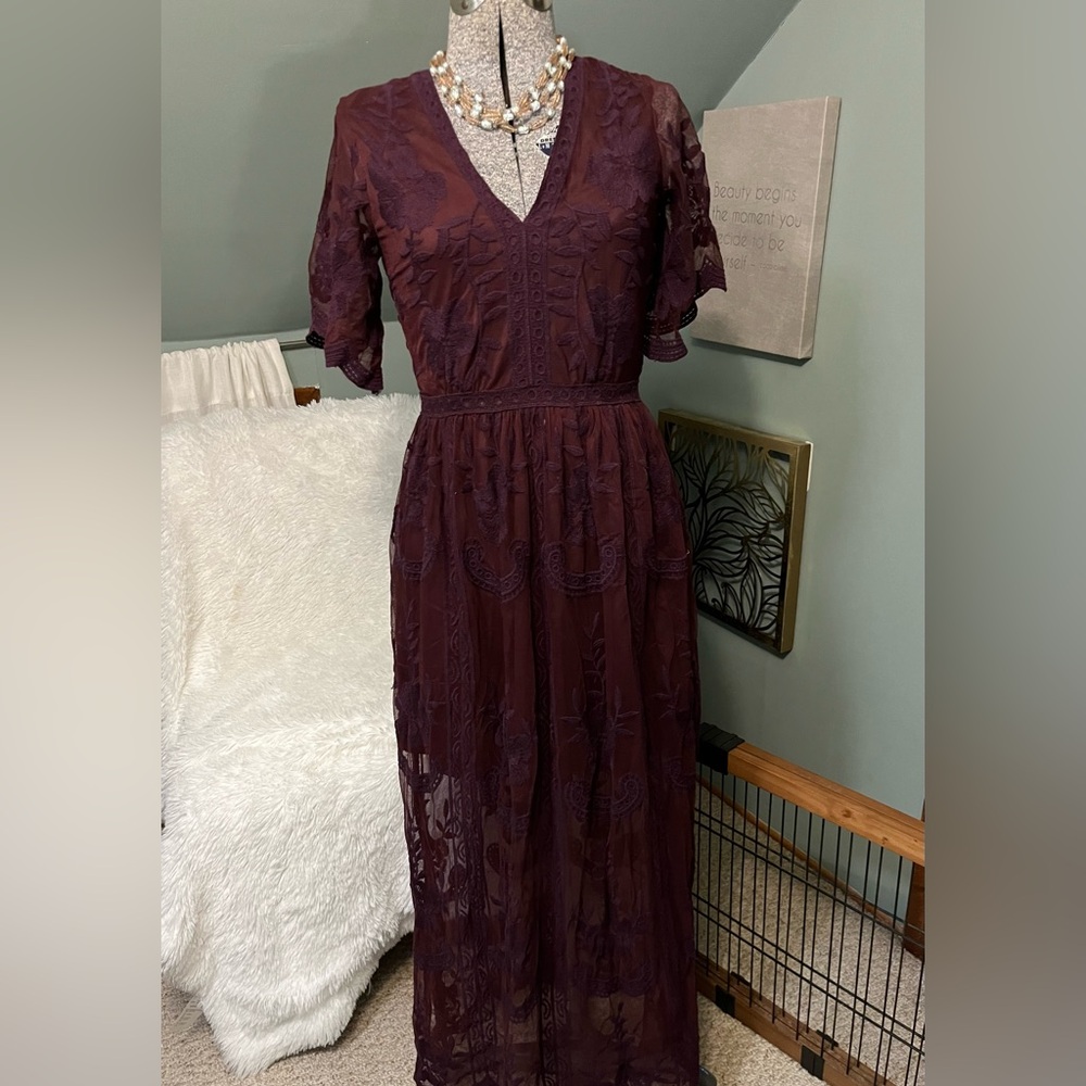 Altar’d state lace maxi dress